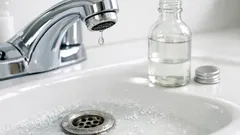 How to dissolve limescale in drains with vinegar (and keep it from coming back)